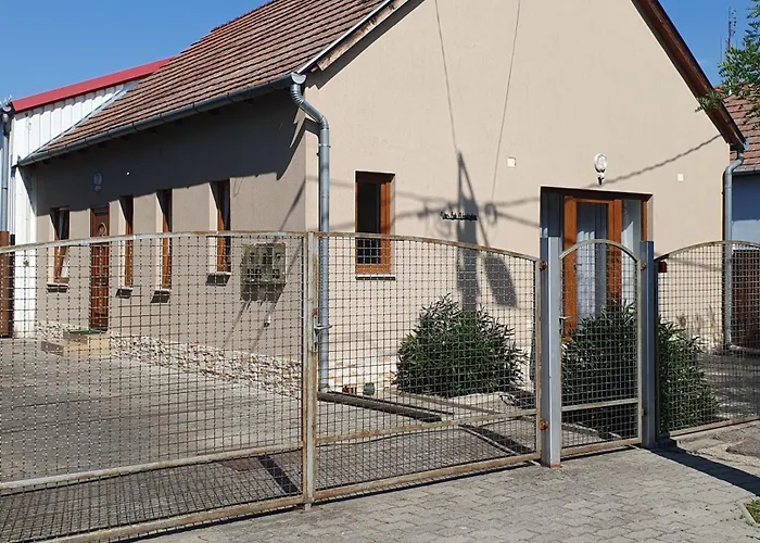 Apartment Var-lak Vendeghaz *